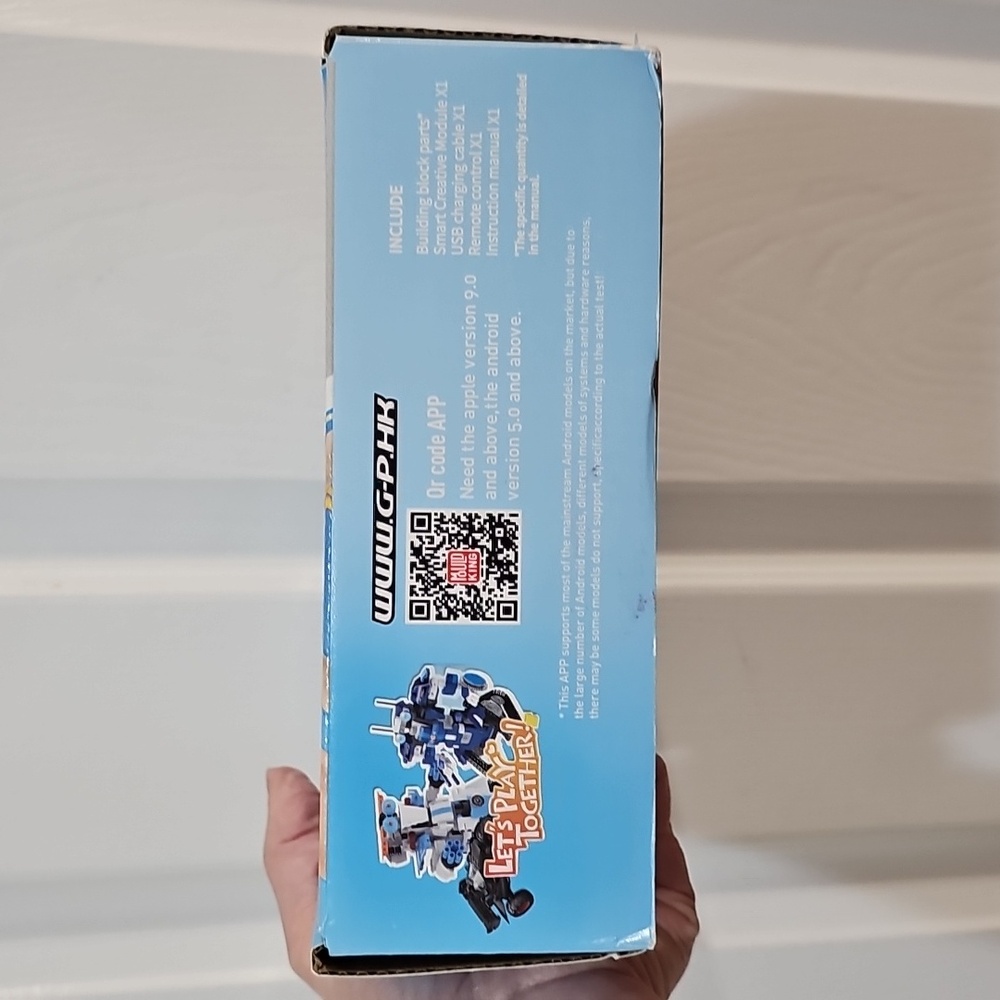 Robot Building Kit With Remote Control Blue EUC - Picture 3 of 9